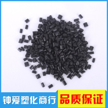 王祖贤在加拿大开艾灸馆 600元一小时